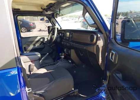 2020 Jeep Wrangler Sport 4X4 z USA, uszkodzony, nr VIN 1C4GJXAN2LW261033